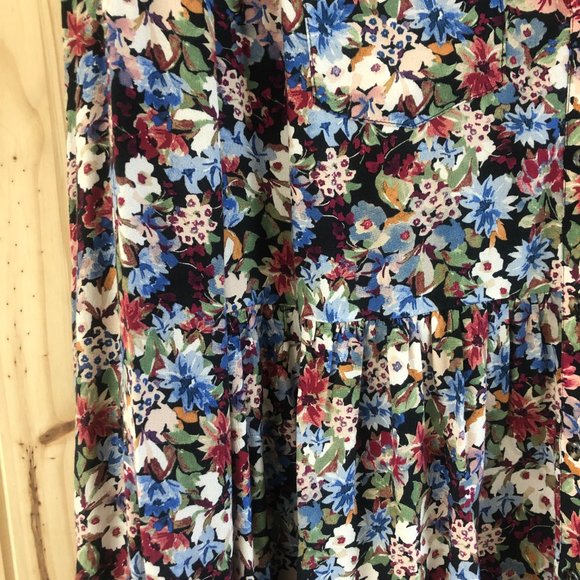 Leana Dress fall is blooming - Picture 8 of 8